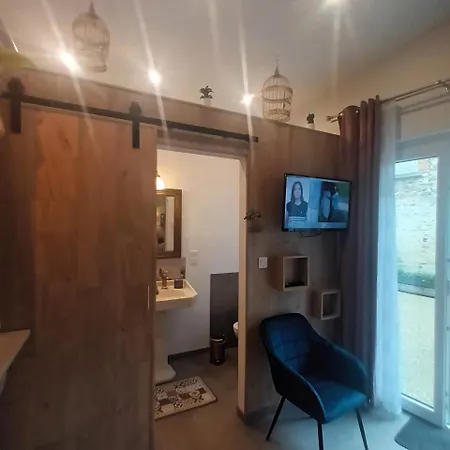 Domaine La Garence Bed and Breakfast 3*